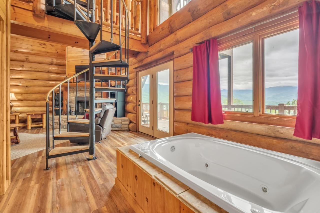 Sky Views - Panoramic Views Cabin Gatlinburg Eksteriør bilde