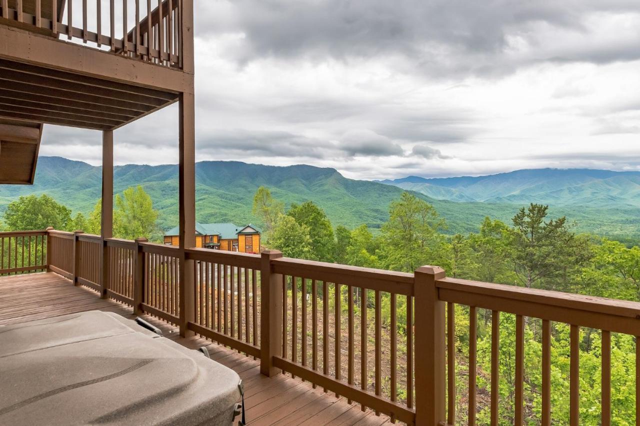 Sky Views - Panoramic Views Cabin Gatlinburg Eksteriør bilde